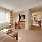 Eden Roc - The Leading Of The World 5*