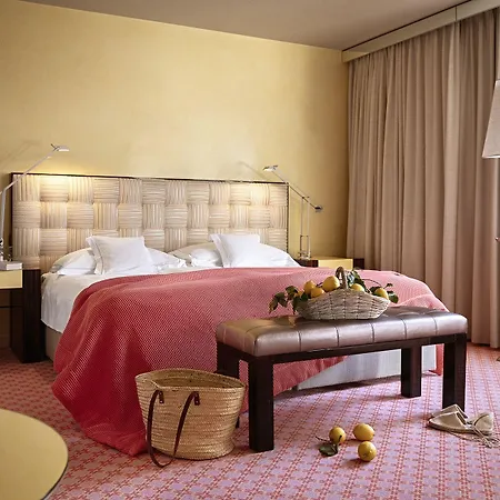 Eden Roc - The Leading Of The World 5* 아스꼬나
