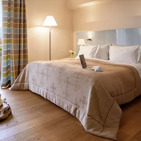 Eden Roc - The Leading Of The World 5*