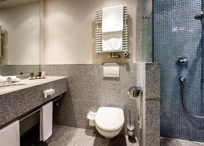 Eden Roc - The Leading Of The World Szálloda Ascona