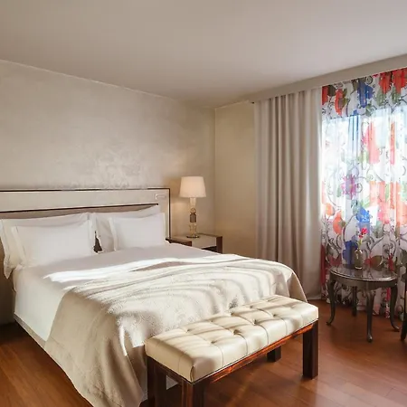 Eden Roc - The Leading Of The World 5* 아스꼬나