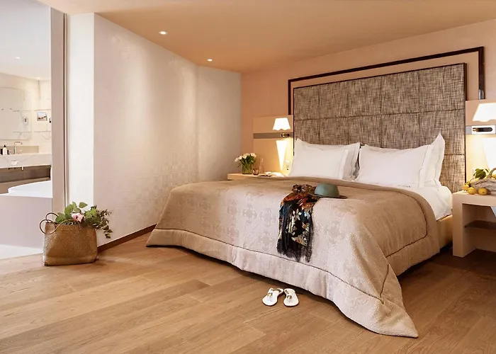 Eden Roc - The Leading Of The World 아스꼬나